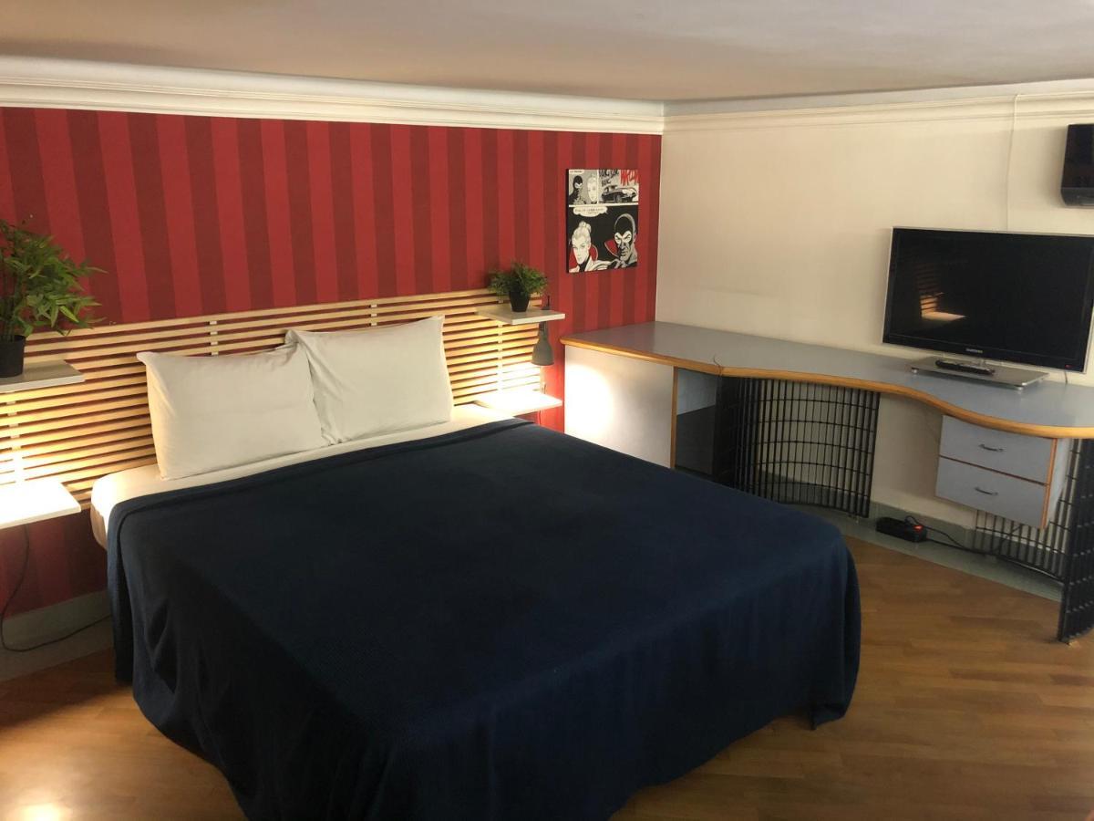 Smln Rooms & Suites Napoli Bagian luar foto