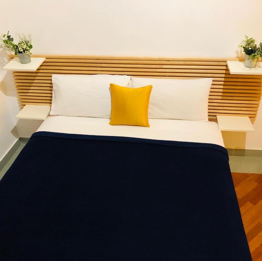 Smln Rooms & Suites Napoli Bagian luar foto