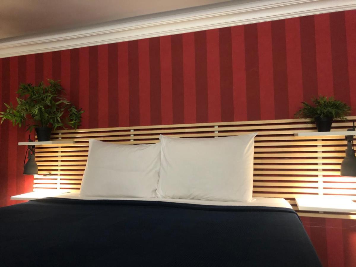 Smln Rooms & Suites Napoli Bagian luar foto