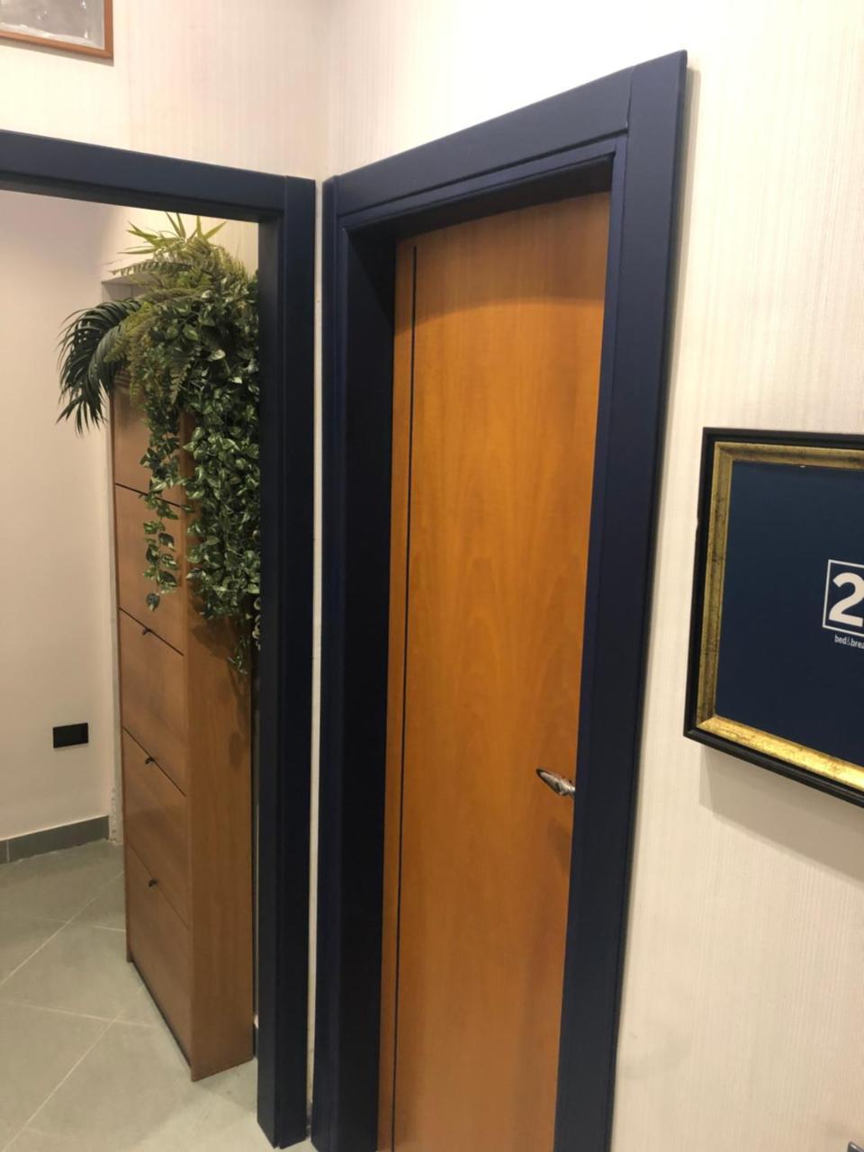 Smln Rooms & Suites Napoli Bagian luar foto