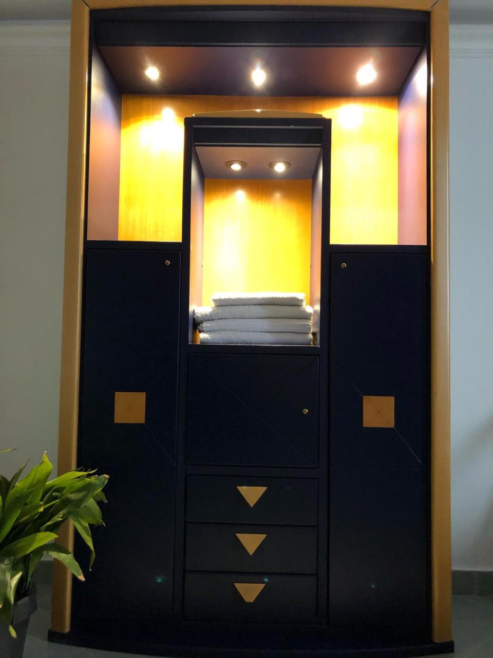 Smln Rooms & Suites Napoli Bagian luar foto