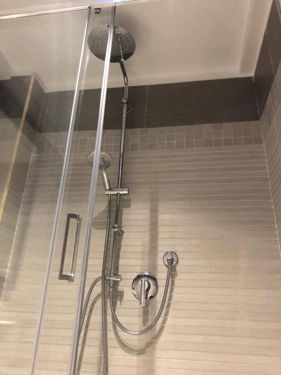Smln Rooms & Suites Napoli Bagian luar foto